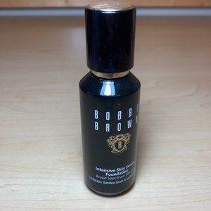 BOBBI BROWN Intense Skin Serum Foundation Warm Ivory